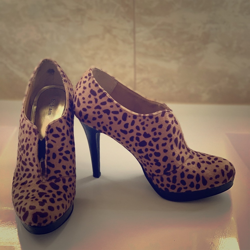 STYLE & Co Shoes